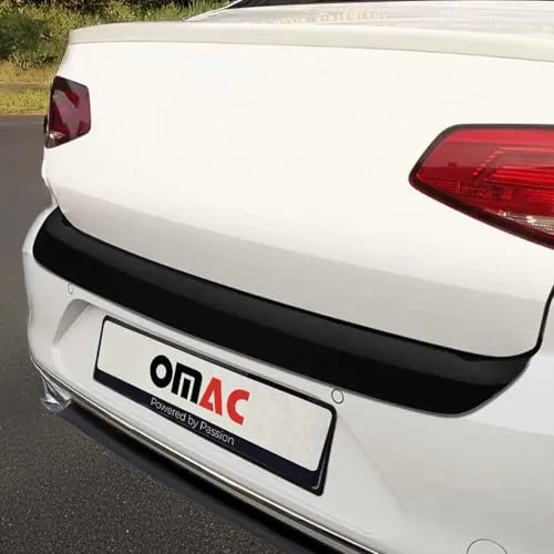 OMAC Ladekantenschutz für VW Passat B8 Stufenheck 2015-2019 - Abdeckblenden, schützt effektiv die Ladefläche vor Kratzern und Stößen mit hochwertigem Acryl, einfache Montage ohne Bohren.