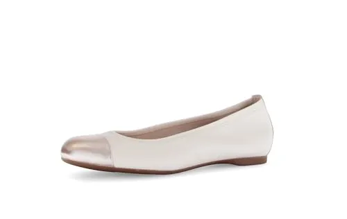 Gabor Nappaleder Ballerinas in Beige – Komfortabel und stilvoll - Hausschuhe aus hochwertigem Nappaleder, ideal für den Alltag. Mit einem bequemen Blockabsatz und runder Schuhspitze bieten sie optimalen Tragekomfort.