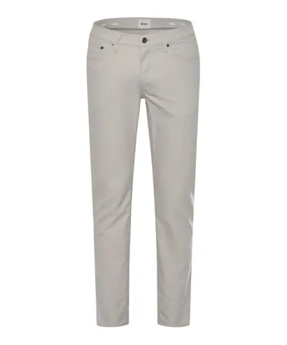 Brax Style Chuck Hose - Wanderhosen, ideal für Outdoor-Aktivitäten mit hohem Tragekomfort und strapazierfähigem Material.