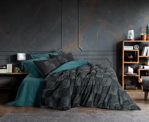 Colourful Cotton Renforcé-Bettwäsche-Set in Schwarz - 155x220 cm - Bettwäsche-Set aus hochwertigem Renforcé, pflegeleicht und hautfreundlich für erholsamen Schlaf in stilvollem Schwarz.