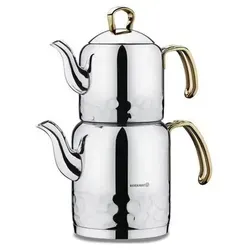 Korkmaz Erna Teekannen-Set - Stilvolles Design für perfekten Teegenuss - Teekocher aus hochwertigem 18/10 Edelstahl mit 1,2L Teekessel und 2,2L Wasserkessel, ideal für gesellige Teestunden. Luxuriöses silbernes Finish mit goldfarbenen Griffen.
