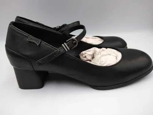 Camper Damen Katie Mary Jane Halbschuhe, Schwarz (Black 1), 39 EU - Hausschuhe aus hochwertigem Rindsleder mit rutschfester TPU-Laufsohle für optimalen Halt und Komfort im Alltag.