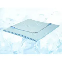 Kühlende Sommerbettdecke | 135 x 200 cm | Bettdecke mit innovativem Kühleffekt | XDREAM Cooling - Weiß