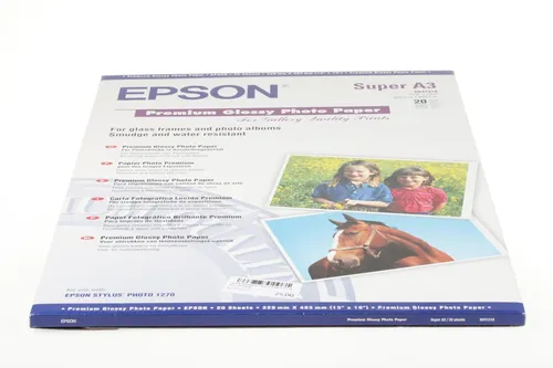 EPSON Fotopapier S041316 DIN A3+ hochglänzend - 250 g/qm, 20 Blatt für brillante Fotodrucke in Ausstellungsqualität