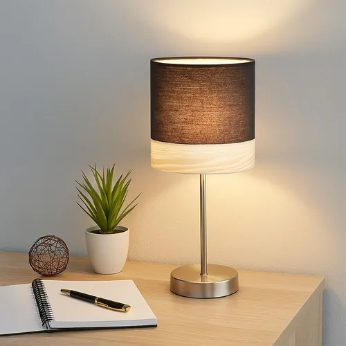 LED Tischlampe - Nickel Matt mit Holz & Textil - Stilvolle Tischleuchte für jeden Wohnraum, mit edlem Materialmix aus Stoff und Holz. Inklusive LED Leuchtmittel für warmweißes Licht, ideal zum Lesen oder als dekorative Beleuchtung.