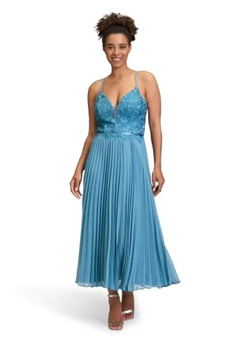 V.M. Cocktailkleid in Hellblau mit Spitzenbesatz und Plisseefalten, Größe 36 - Elegantes Cocktailkleid in Hellblau, taillierter Schnitt und feiner Spitzenbesatz für einen femininen Look. Ideal für besondere Anlässe.
