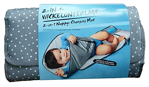 Tchibo : 2 in 1 Wickelunterlage für unterwegs wattierter Kopfbereich