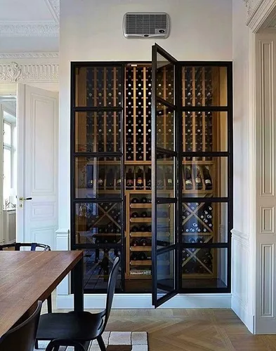 Flaschenregal Weinlagerregal aus Massivholz - Elegantes Flaschenregal für über 6 Flaschen, aus hochwertigem Massivholz. Ideal für Ihr Arbeitszimmer oder Esszimmer. Modernes Design, freistehend und leicht montierbar.