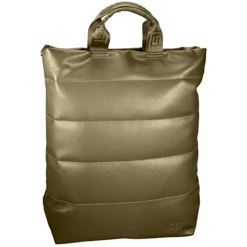 Jost Kaarina X-Change Bag S 40 cm - Khaki - Vielseitiger Rucksack aus veganem, recyceltem Material mit 6 Fächern, ideal für Laptop und Alltag. Verwandeln Sie ihn mühelos in eine Schultertasche oder Handtasche.