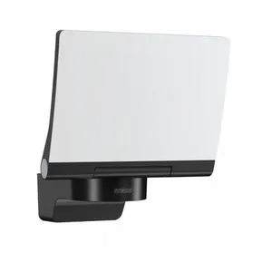 Steinel LED-Außenstrahler XLED PRO 240 - Wetterfester Außenstrahler mit 2.124 Lumen für optimale Ausleuchtung, 180° schwenkbar und 60.000 Stunden Lebensdauer – perfekt für Sicherheit und Atmosphäre im Außenbereich.