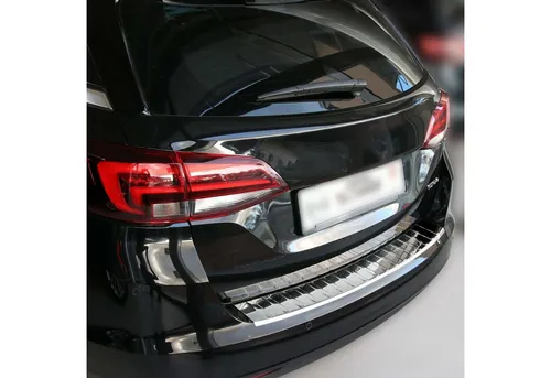 RECAMBO Ladekantenschutz für OPEL ASTRA K SPORTS TOURER - Abdeckblenden, hochwertiger V2A Edelstahl für perfekten Schutz und edle Optik, 100% passgenau durch moderne 3D-Passform und einfache Montage mit Spezialklebeband.