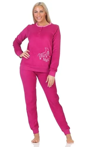 Normann Niedlicher Damen Frottee Pyjama mit Knopfleiste und Bündchen in Lila, Größe 38 - Kuscheliger Damen-Frottee Pyjama für kalte Tage, mit praktischer Knopfleiste und bequemen Bündchen für optimalen Sitz. Erhältlich in Übergrößen für höchsten Tragekomfort. Geprüfte Qualität für unbeschwerten Schlaf.