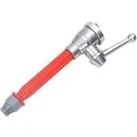 vidaXL Düse für Feuerlöschschlauch mit D-Kupplung - Bewässerung: Robuste Düse aus Aluminium und Kunststoff mit 180°-Schwenkschalter für präzisen Wasserstrahl bis 12 m Reichweite, ideal zur schnellen Brandbekämpfung.