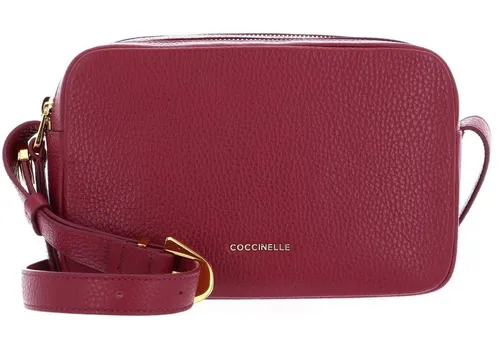 COCCINELLE Umhängetasche Coccinelle Gleen - Garnet Red - Elegante Umhängetasche aus hochwertigem Rindsleder mit zwei geräumigen Hauptfächern - ideal für Alltag und Stadtbummel. Verstellbarer Schulterriemen für optimalen Tragekomfort.