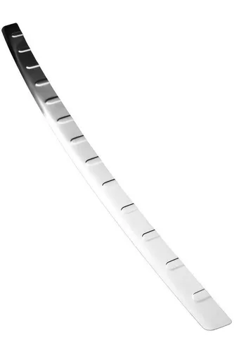 RECAMBO Ladekantenschutz für AUDI Q3, TYP 8U (2011-2014) - Hochwertiger Abdeckblenden Schutz aus V2A Edelstahl, der Ihren Lack im Ladebereich vor Kratzern schützt und eine exklusive Optik verleiht. Perfekte 3D-Passform für einfache Montage.