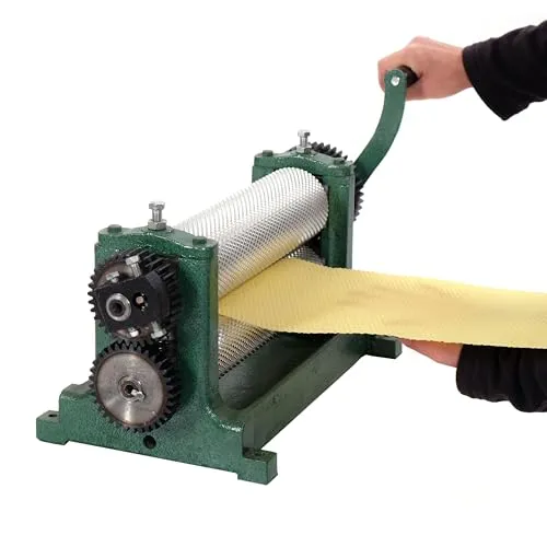 xtradefactory Bienenwachs MITTELWAND PRÄGEWALZE XT31 | B31cm, Zellmaß 5,4mm | Imker Prägewalze, präge Drehwalze, Bienen Wachswalze zum herstellen eigener Mittelwände