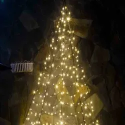 FHS Künstlicher Weihnachtsbaum Star-Max Galaxy 300cm - Üppiger LED Tannenbaum mit 260 warmweißen LEDs, perfekt für festliche Dekoration und stimmungsvolles Ambiente in Ihrem Zuhause.