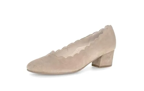 Gabor Comfort Pumps 38,5 EU - Elegante Pantoletten in Größe 38,5 EU aus hochwertigem Velourleder, mit bequemem Schlupfdesign und strapazierfähiger TPU-Laufsohle für optimalen Tragekomfort.