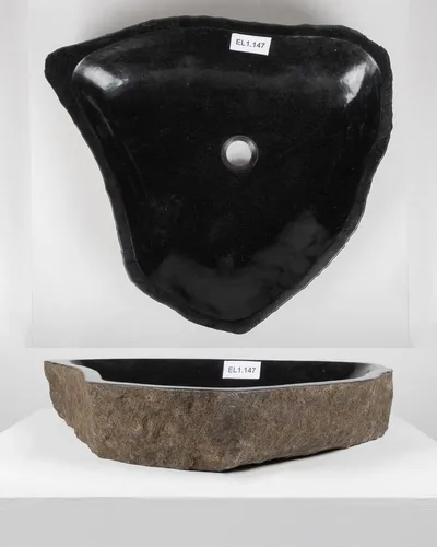 Wohnfreuden Megalith Waschbecken – Poliertes Flussstein-Design - Einzigartiges Aufsatzwaschbecken aus Flussstein, innen poliert und außen in natürlicher Form. Pflegeleicht und wasserabweisend, ideal für Bad oder Gäste-WC. Wählen Sie Ihr individuelles Unikat aus unserer Auswahl!