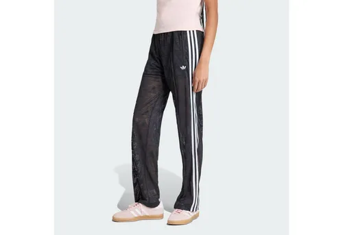 adidas Originals Trainingshose FIREBIRD CLASSIC LACE schwarz W44 - Stylische Trainingshose aus recyceltem Polyester für höchsten Komfort und Bewegungsfreiheit. Ideal für Lifestyle und Sport, mit vollem elastischen Bund für perfekten Sitz.