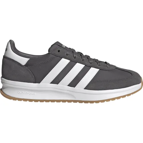Adidas Run 70s 2.1 - grau - Laufschuhe mit lässigem 70s-Vibe, gefüttert und mit Cloudfoam Dämpfung für ultimativen Komfort. Ideal für jeden Anlass, vom Café bis zum Treffen mit Freunden.