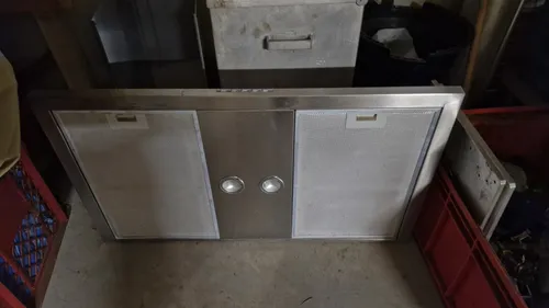 WHIRLPOOL Wandesse Kaminhaube 90cm Edelstahl AKR474IXL