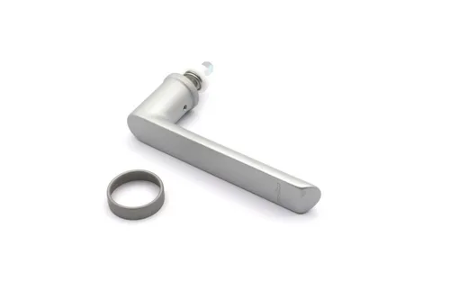 Schüco Fenstergriff Aluminium C0 silber 247001/247009 - Fensterbeschläge, eleganter Aluminiumgriff in silber, ideal für moderne Fenster mit Standard-Befestigungsrosette.