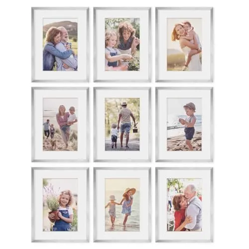 PHOTOLINI Bilderrahmen Set 30x40 cm - 9er Set Silber - Elegante MDF-Bilderrahmen 30x40 cm im 9er Set, ideal für individuelle Wandgestaltung. Mit Passepartouts für 20x30 cm Bilder. Perfekt, um Ihre Lieblingsmotive stilvoll zu präsentieren.