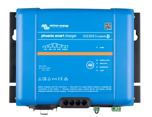 Victron Phoenix Smart IP43 Charger 12 30(3) - 12V Batterieladegerät mit 3 Ladeausgängen, integriertes Bluetooth und programmierbarem Relais für optimale Leistung
