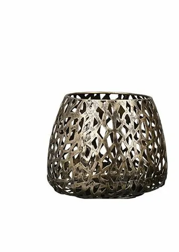 Gilde Casablanca Windlicht Purley aus Metall in der Farbe Antiksilber mit einem Durchmesser von 14cm, 54956