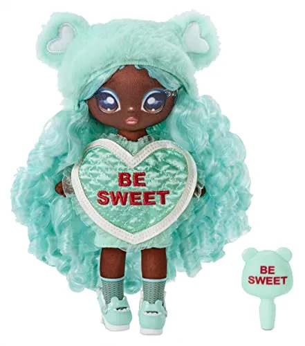 Na Na Na Surprise Heart Serie-Cynthia Sweets-Mintgrüne weiche Plüschpuppe mit grünen Haaren, herzförmigem Kleid, & Bürste-Zum Sammeln-Tolles Geschenk für Kinder ab 5 Jahren 581338C3