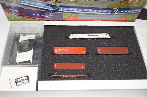 Tillig TT 01448 Einsteiger-Set: Güterzug mit Bettungsgleisoval
