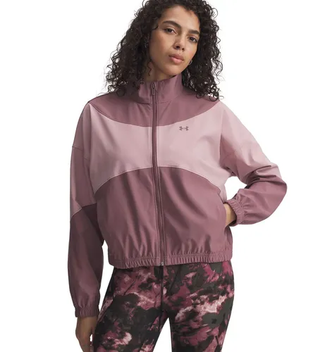 Under Armour Rival Woven Jacket braun maroon mist XL - Leichte, atmungsaktive Jacke für Damen, ideal zum Aufwärmen. Mit wasserabweisender UA Storm-Technologie und hohem Tragekomfort dank Stretchmaterial.
