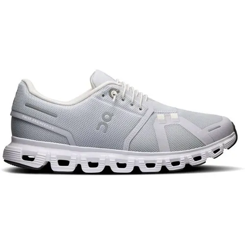 ON Damen Freizeitschuhe Cloud 6 - Sneaker mit noch bequemerer Passform, ideal für den ganzen Tag – der perfekte Begleiter für aktive Frauen.