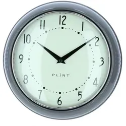 PLINT Retro Wanduhr in grau von PLINT A/S
