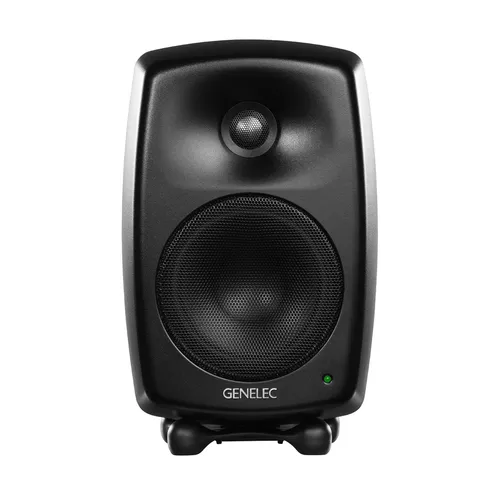 Genelec 8330 AM - 2-Wege Aktiv-Studiomonitor - Lautsprecher mit Smart Active Monitor DSP für automatische Frequenzkalibrierung, ideal für professionelle Studios und präzisen Klang.