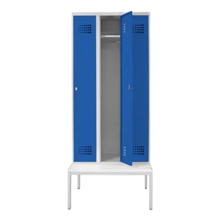 STIER Garderobenspind Premium mit Sitzbankuntergestell – 3 Abteile, lichtgrau/enzianblau - Sicherer Garderobenspind mit 3 Abteilen und stabiler Sitzbankuntergestell. Ideal für Werkstätten zur ordentlichen Lagerung von Arbeitsmaterialien. Robuste Konstruktion mit hochwertiger Beschichtung.
