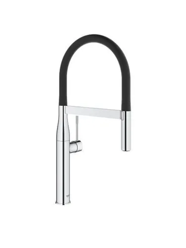 Grohe Essence Einhand Spültischbatterie mit Profibrause - Chrom - Moderne Armatur mit Profibrause für flexibles Arbeiten in der Küche, perfekt für stilbewusste Köche.