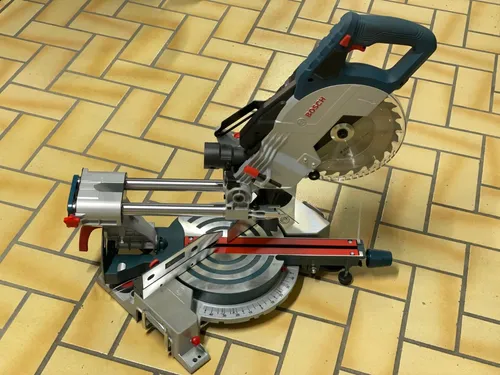 BITURBO GCM 18V-216 Professional Akku-Paneelsäge