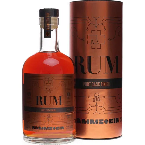 Rammstein Rum Port Cask Finish Limited Edition 46% Vol. 0,7l - Exklusive Limited Edition Rum mit fruchtigem Port Cask Finish, perfekt für Rum-Liebhaber und Sammler. Genieße die komplexen Aromen in eleganter Geschenkbox.