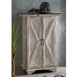 Massivmoebel24 Dreh- und Schwebetürenschrank CASTLE-ANTIK #267 - Schrank aus Mango und Akazie im Shabby-Stil, verleiht Ihrem Wohnraum romantischen Charme und bietet gleichzeitig großzügigen Stauraum.