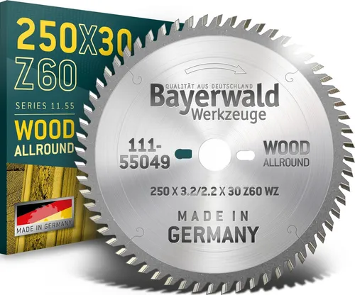 Bayerwald HM Kreissägeblatt 250 x 3.2/2.2 x 30 Z60 WZ KW - Hochwertiges Kreissägeblatt für Naturholz und beschichtete Platten, ideal für Tischkreissägen. Made in Germany, bietet universellen Einsatz mit präzisen Schnittergebnissen.