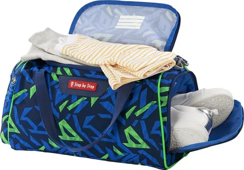 Step by Step Sporttasche Soccer Ben - Sporttasche für Fußballer mit großem Hauptfach und praktischen Fächern für optimale Organisation und schnellen Zugriff auf Sportutensilien.