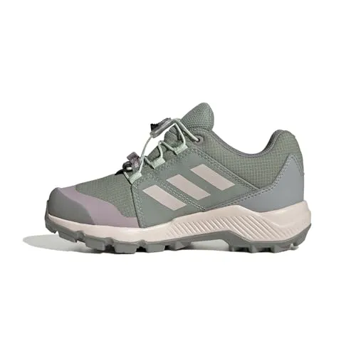 ADIDAS Kinder Multifunktionsschuhe TERREX GORE-TEX - Wanderschuhe für kleine Abenteurer mit wasserdichter GORE-TEX Membran und Continental Gummi Außensohle für besten Grip und Komfort auf jedem Terrain.