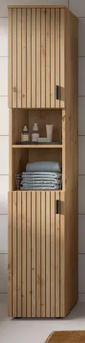 Inn.Furn Hochschrank Livia in Artisan Eiche - Moderner Hochschrank für das Badezimmer mit 4 geschlossenen und 2 offenen Fächern. Kompakte Maße von 30 x 192 cm bieten viel Stauraum und passen perfekt in kleine Räume. Aus FSC®-zertifiziertem Holzwerkstoff mit pflegeleichter Oberfläche.