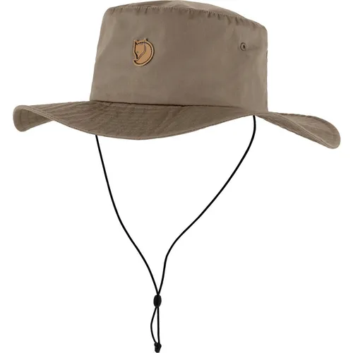 Fjällräven Hatfield Hat sand stone (195) M - Hüte & Caps – Unisex-Hut mit breiter Krempe aus strapazierfähigem G-1000-Material, ideal für Outdoor-Aktivitäten und Reisen. Kordelzug am Kinn für sicheren Sitz bei Wind.