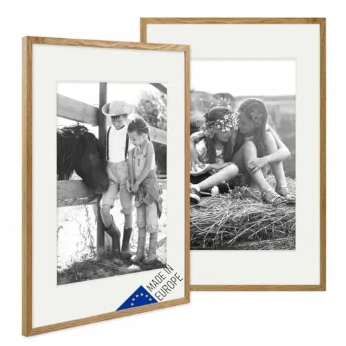 PHOTOLINI 2er Set Bilderrahmen aus Echtholz mit Passepartout - Stabile Holz-Bilderrahmen für individuelle Wandgestaltungen. Ideal zum Präsentieren von Portraits und Erinnerungsstücken. Inkl. Zubehör für einfaches Aufhängen und kreative Anordnungen.