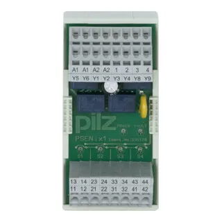 Pilz Schnittstelle für 4 PSEN ix1#535120 - Gelenknuss für den Anschluss mehrerer Sicherheitssensoren, kompakte Bauweise 96 x 48 x 43,5mm, ideal für sichere Automatisierungslösungen.