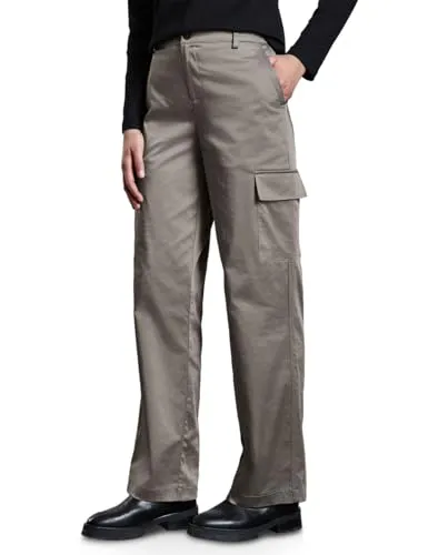 STREET ONE Damen A378527 Cargo Hose - Hochwertige Satin-Hose in Ashen Maple Beige - Damen-Hosen mit High Waist und Straight Legs, ideal für einen lässigen Look. Seitliche und aufgesetzte Taschen bieten praktischen Stauraum.