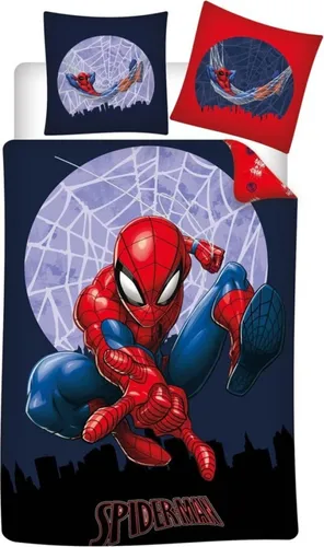 Spiderman Bettwäsche-Set 140x200 cm - Superhelden Schlafspaß - Bettwäschen für Kinder – Spiderman Bettbezug 140x200 cm, beidseitig bedruckt mit coolem Spider-Man Design. Aus weicher PolyBaumwolle, atmungsaktiv und hautfreundlich – ideal für einen komfortablen Schlaf!